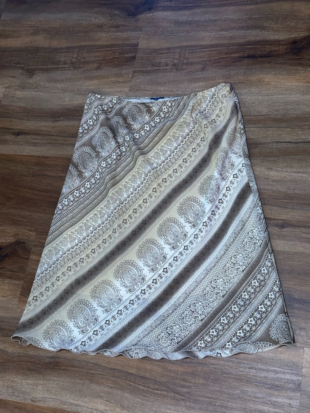Reitmans Cream and Brown Paisley A-Line Midi Skirt